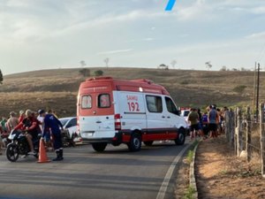 Homem sai da maternidade após virar pai e morre em acidente de moto em Lagoa da Canoa