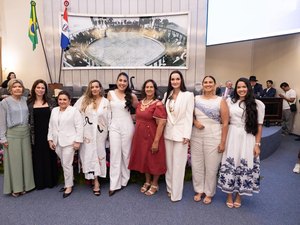 Gabi Gonçalves entrega Comenda Vera Arruda e destaca força das mulheres empreendedoras