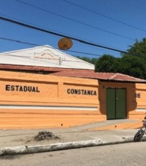 Governo entrega reforma de escola estadual em Major Izidoro