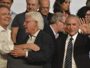 PMDB decide sobre permanência no governo