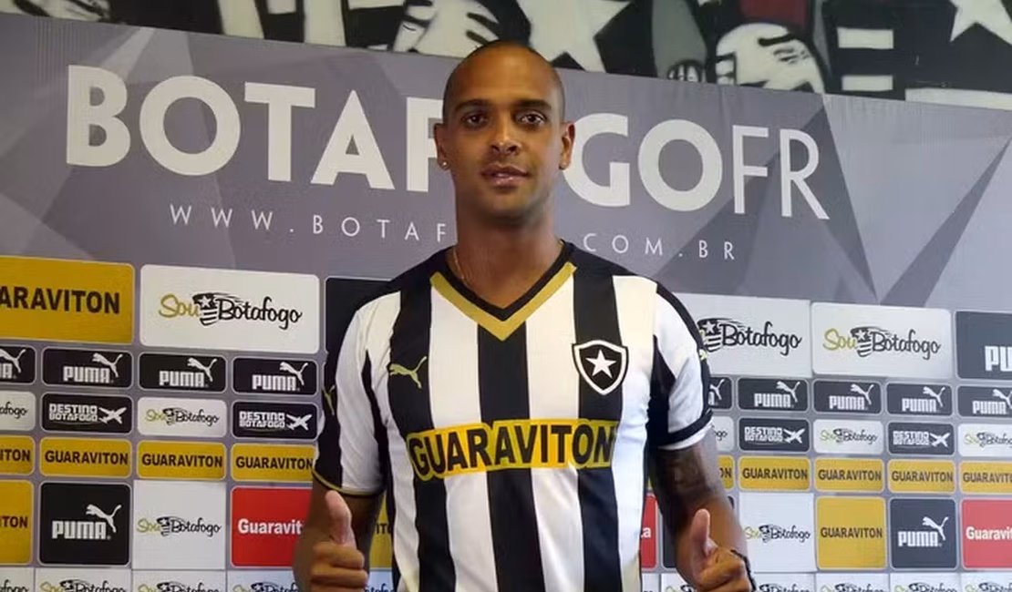 Ex-jogador do Botafogo é uma das vítimas da queda de muro em Santa Teresa, no RJ