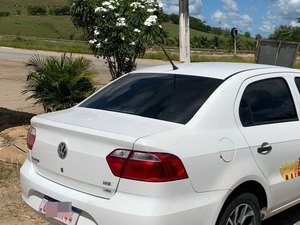 PRF prende gestante e taxista com 5 kg de cocaína na BR-101, em Joaquim Gomes
