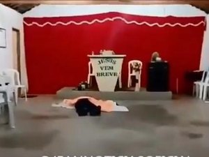Fiel assassinado em culto pode ter sido alvo de pistoleiros
