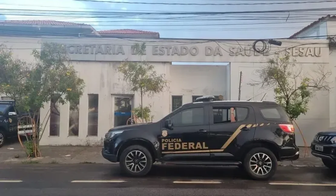 Sesau afasta dez servidores após operação da PF investigar desvios na Saúde
