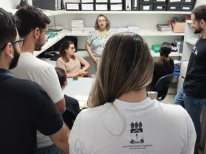 Serviço de Epidemiologia Hospitalar do HEA recebe visita de estudantes de Medicina da Ufal