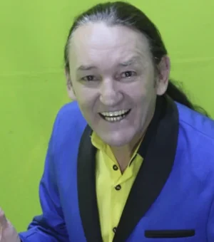 Humorista Marquito, do Ratinho, é internado em coma após acidente