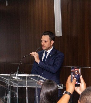 TRE de Alagoas diploma Nivaldo Albuquerque para a Câmara Federal