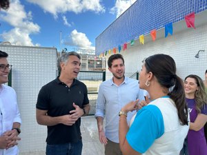 Rafael Brito conhece programa de prevenção a violência do Recife com quase 10 anos de existência