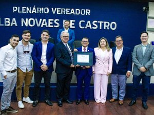 Câmara entrega comenda ao empresário Álvaro Mendonça fundador da Carajás