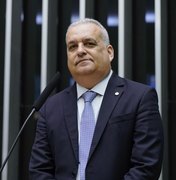 Deputado Alfredo Gaspar repudia promessas de Lula diante da crise de dengue no Brasil