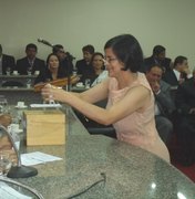Gilvânia Barros é eleita nova presidente da Câmara de Arapiraca