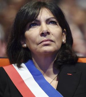 Prefeita de Paris declara apoio a Haddad: “Defensor da democracia, competente e corajoso”