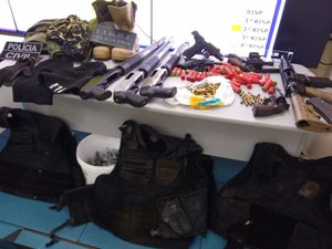 Suspeitos mortos em operação são identificados pelo IML Arapiraca