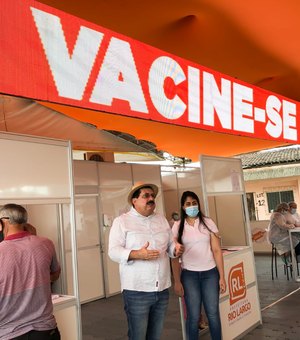 Prefeito acompanha início da vacinação de novos grupos prioritários em Rio Largo