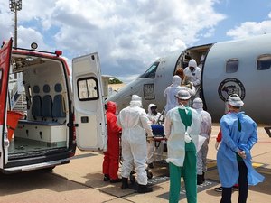 Mourão culpa ‘indisciplina’ da população por alta de casos de covid