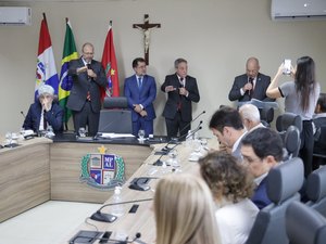 Conselho Superior do MPAL dá posse a três novos procuradores de Justiça