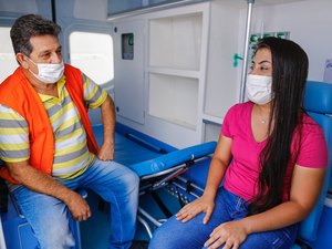 Secretária da Saúde de Rio Largo visita Central de Ambulância 24 horas do município