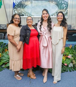 Deputada Gabi Gonçalves realiza sessão em homenagem a mulheres alagoanas