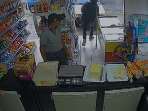 Assaltantes fazem arrastão no bairro Petrópolis, em Maceió