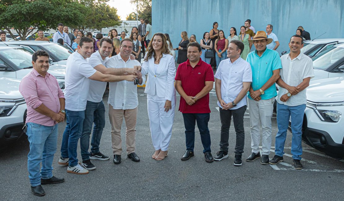 Recursos destinados por Daniel Barbosa garantem 12 novos veículos para ampliar atendimento em saúde em Arapiraca