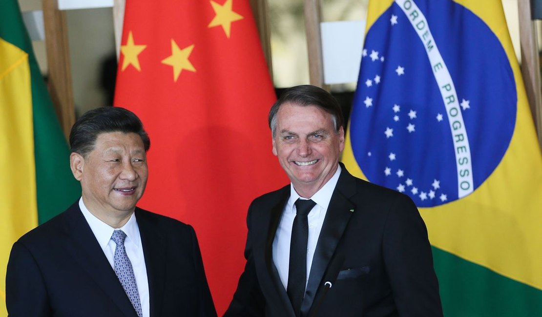 Brasil e China firmam acordos em áreas como transporte, comércio, saúde e cultura