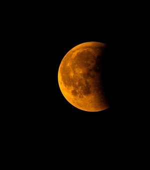 Prefeitura de Arapiraca promove evento gratuito para observação do eclipse lunar nesta quinta (13)