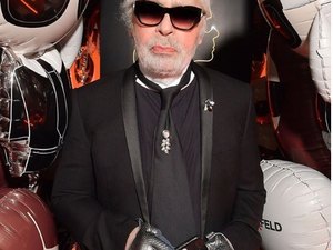 Designer de moda Karl Lagerfeld, morre aos 85 anos