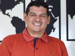 Candidato a vereador, Adriano Targino diz que as dificuldades sempre o levaram mais longe