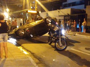 Delegado com sinais de embriaguez provoca acidente em Maceió