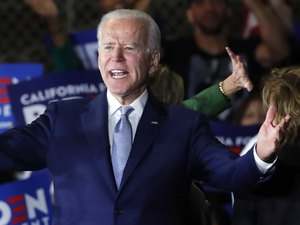 A uma semana da eleição, Biden tem maior vantagem em 24 anos
