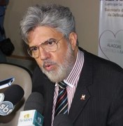 Ex-prefeito Eduardo Tavares desiste de candidatura a deputado federal