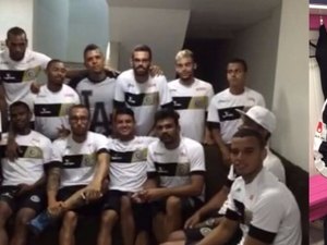 Marta e elenco do Asa enviam vídeo para garoto