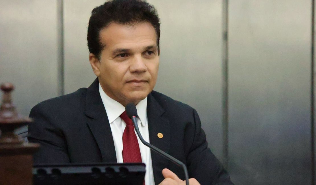 Nova maternidade estadual em Arapiraca terá investimento de R$ 60 milhões, destaca Ricardo Nezinho