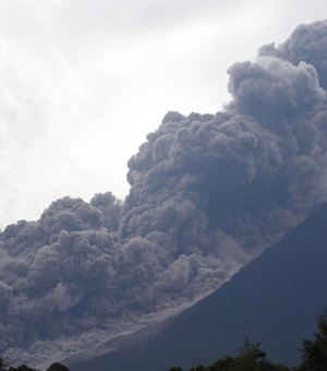 Chega a 69 número de mortos por erupção de vulcão na Guatemala