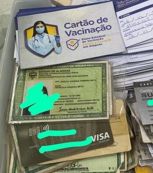 Documentos e cartões esquecidos nos postos de vacinação de Arapiraca podem ser recuperados no Ginásio João Paulo II