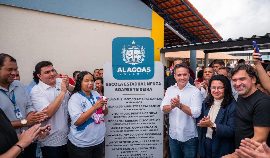 Paulo Dantas e prefeito Carlos inauguram escola e autorizam construção de nova UPA em Rio Largo