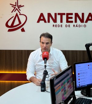 Zé Márcio ‘esqueceu’ teor de reunião com assessores em Recife, paga com verba da Câmara de Maceió