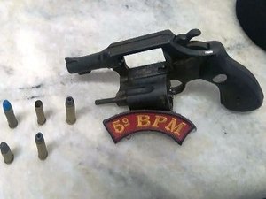 Sequestro relâmpago termina com troca de tiros e menor apreendido em Maceió