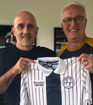 Itamar Schulle  visita o CT do São Paulo e é recebido por Dorival Júnior