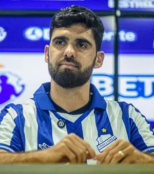 Zagueiro Rayan desfalca CSA contra o Uberlândia