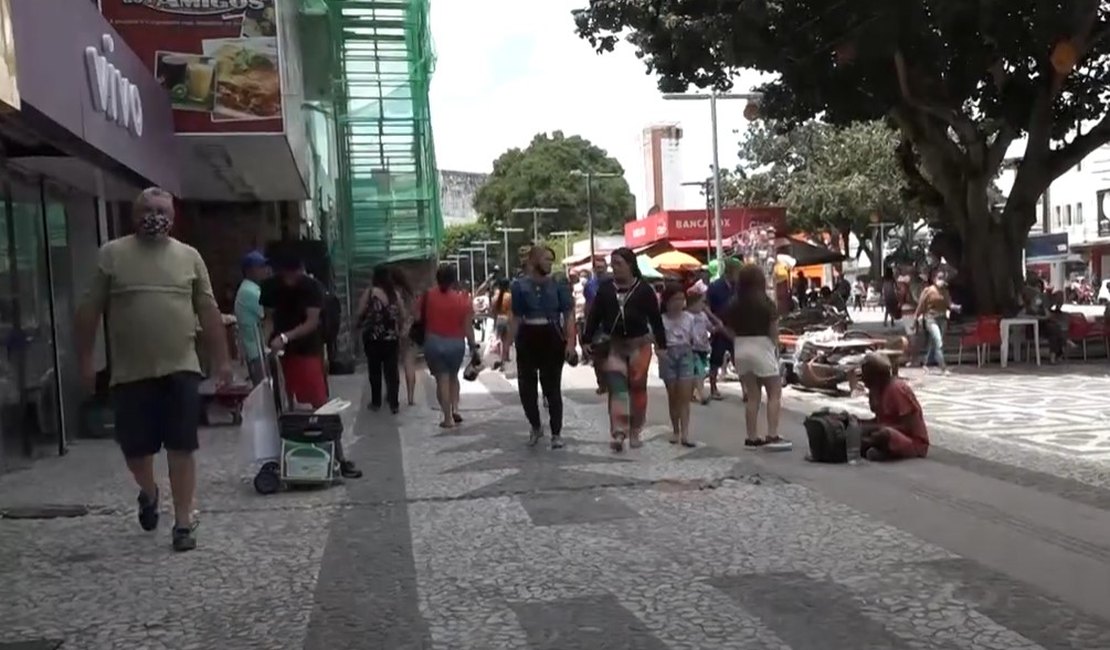 [Vídeo] Arapiraquenses desejam emprego, qualidade de vida e harmonia com a família em 2022