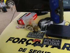 Denúncia de foragido termina em apreensão na cidade de Jaramataia