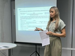 Prefeitura cria material informativo sobre serviços de violência contra mulher