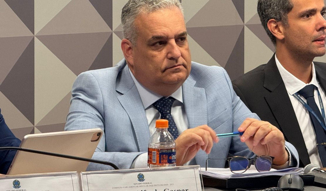 Alfredo Gaspar aponta que Stefanutto foi responsável por autorizar descontos fraudulentos em 1,2 milhão de aposentadorias