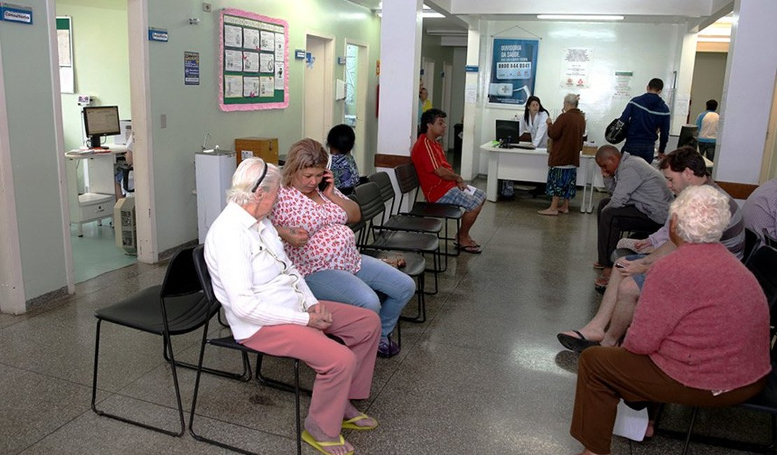 Programa para reduzir fila de espera por especialistas no SUS agora é lei