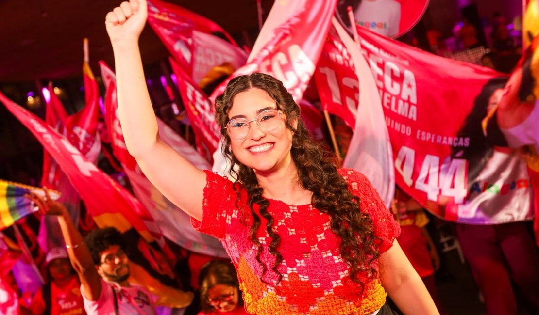 Teca Nelma apresenta 13 compromissos para Alagoas em lançamento de campanha