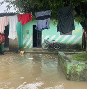 [Video] Rio começa a invadir ruas e residências no município de Jacuípe