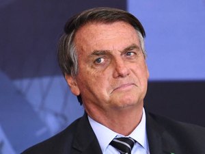 AGU diz ao STF que Bolsonaro pode depor pessoalmente em inquérito