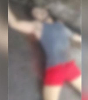 Briga entre vizinhos acaba com um deles esfaqueado até a morte em Maceió; polícia investiga caso