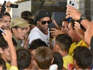 MP do Paraguai nega prisão domiciliar para Ronaldinho Gaúcho